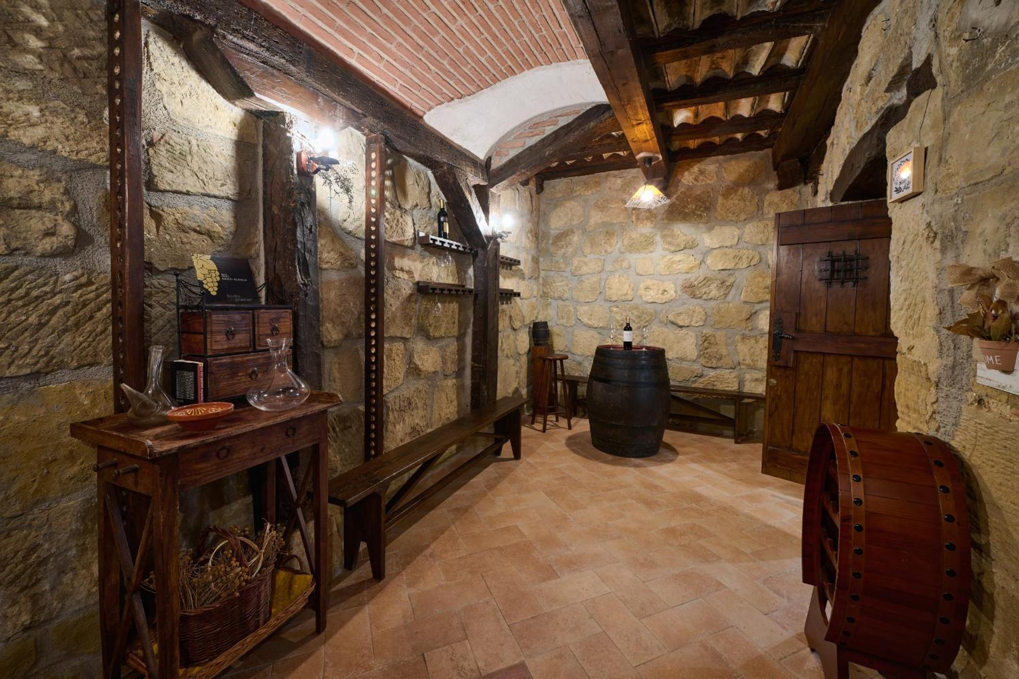 Historic Haven By Fidalsa Villa